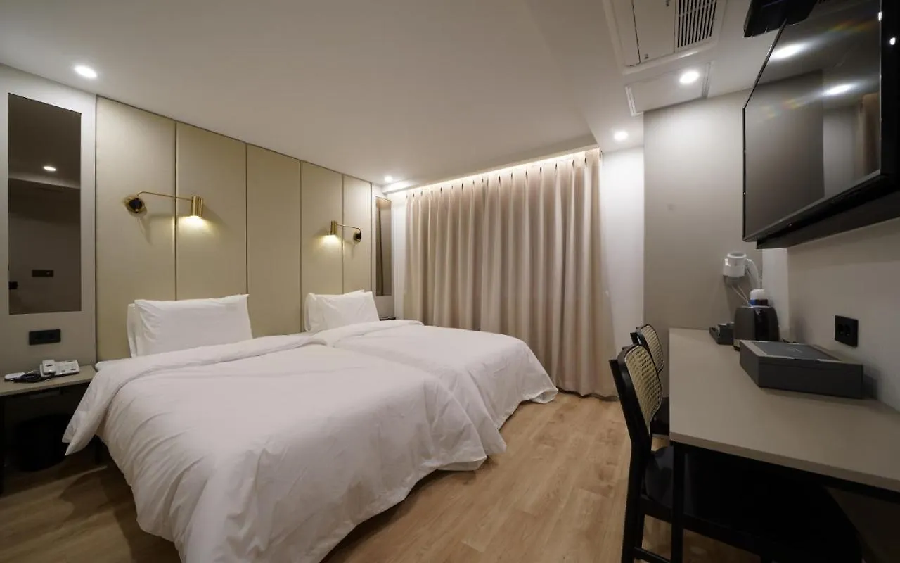 Ocean City Hotel Busan 0*,  South Korea